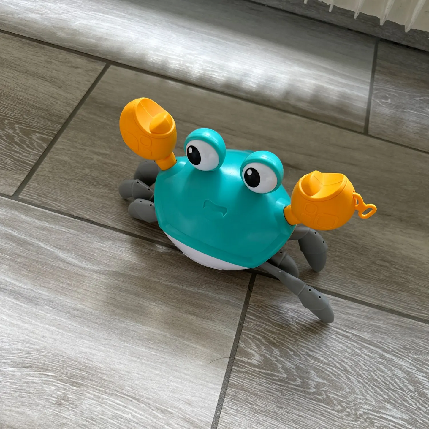 Dancing Crab interactive toy